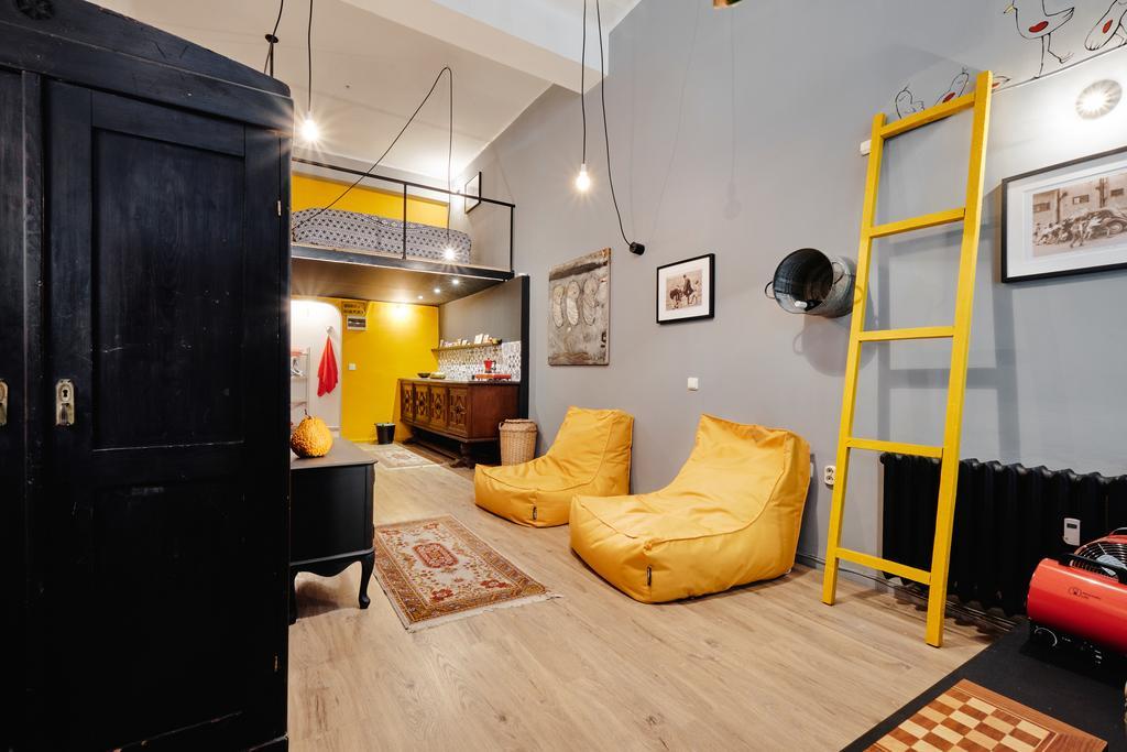 Funky Loft Apartment โซเฟีย ภายนอก รูปภาพ